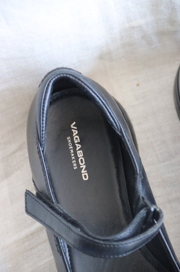 Vagabond Brittie Mary Janes