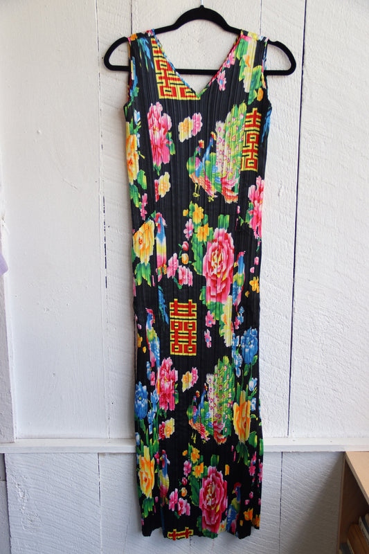 Sterling Styles Floral Crimped Dress - 1990s