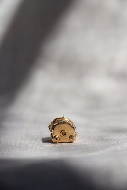 18K Gold Pearl Trunk Charm