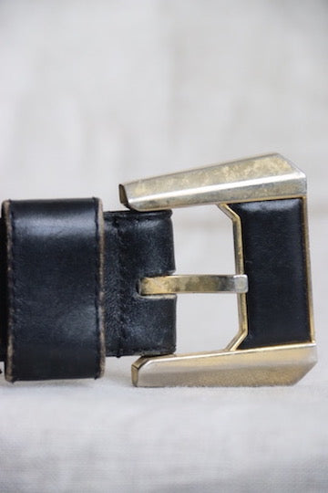 Vintage Liz Claiborne Black and Gold Belt