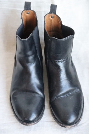 Frye Black Leather Ankle Chelsea Boots