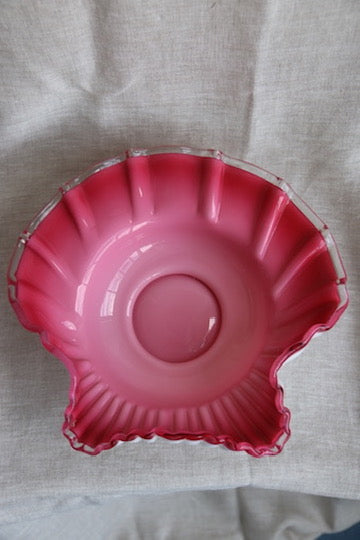 Fenton "Peach Crest" Pink Shell Shaped Glass Dish