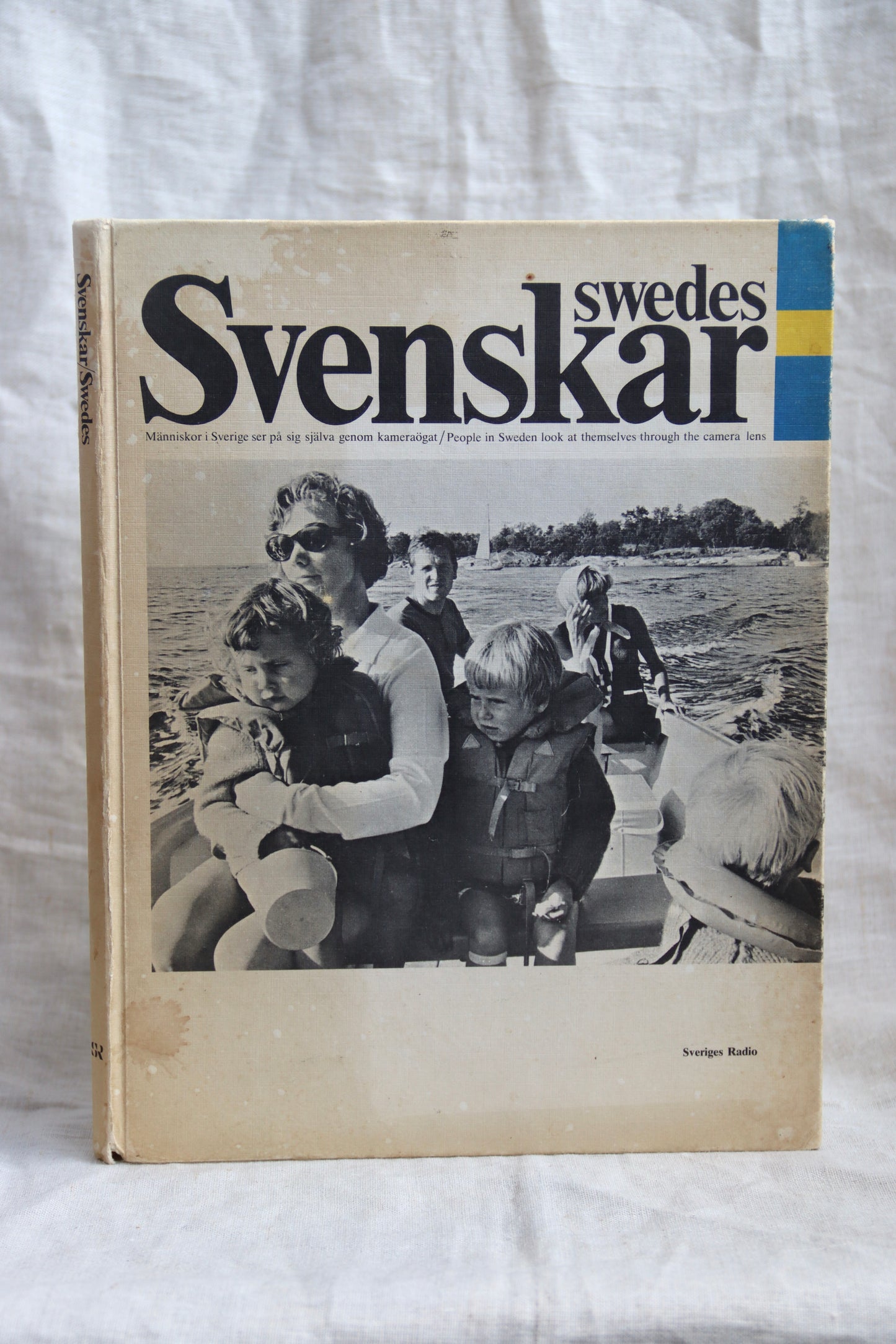 Swedes Svenskar Book