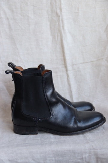 Frye Black Leather Ankle Chelsea Boots