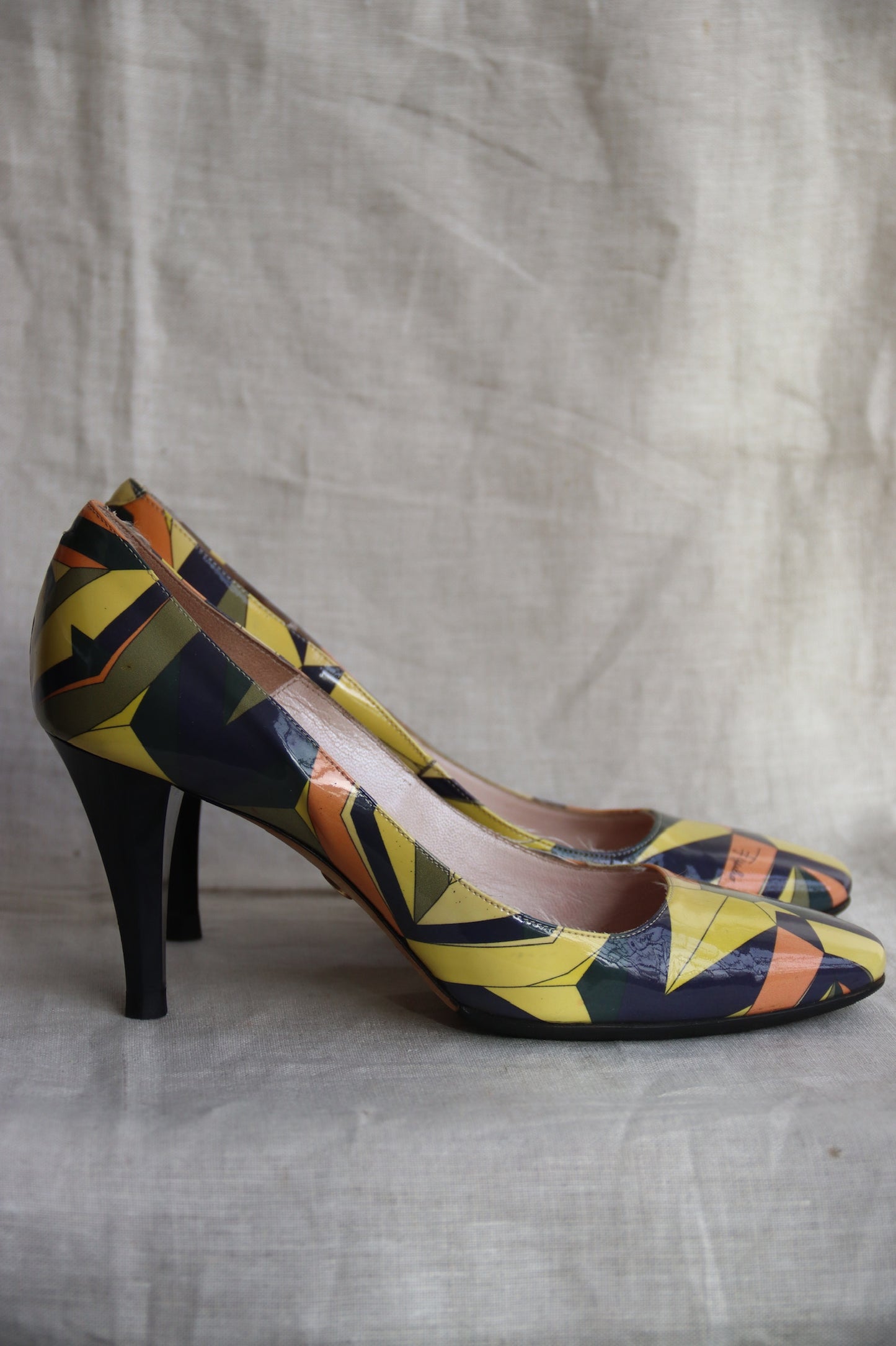 Vintage Emilio Pucci Abstract Heels