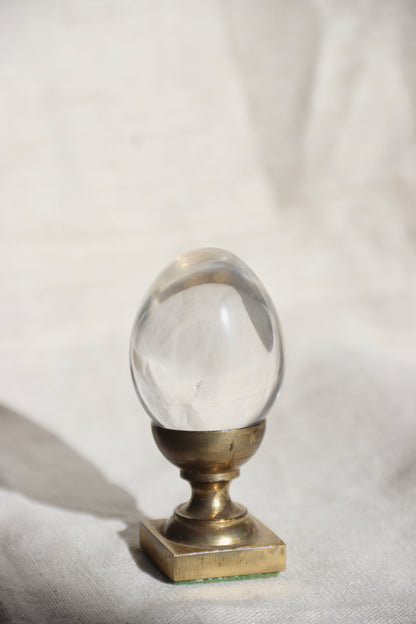Quartz egg