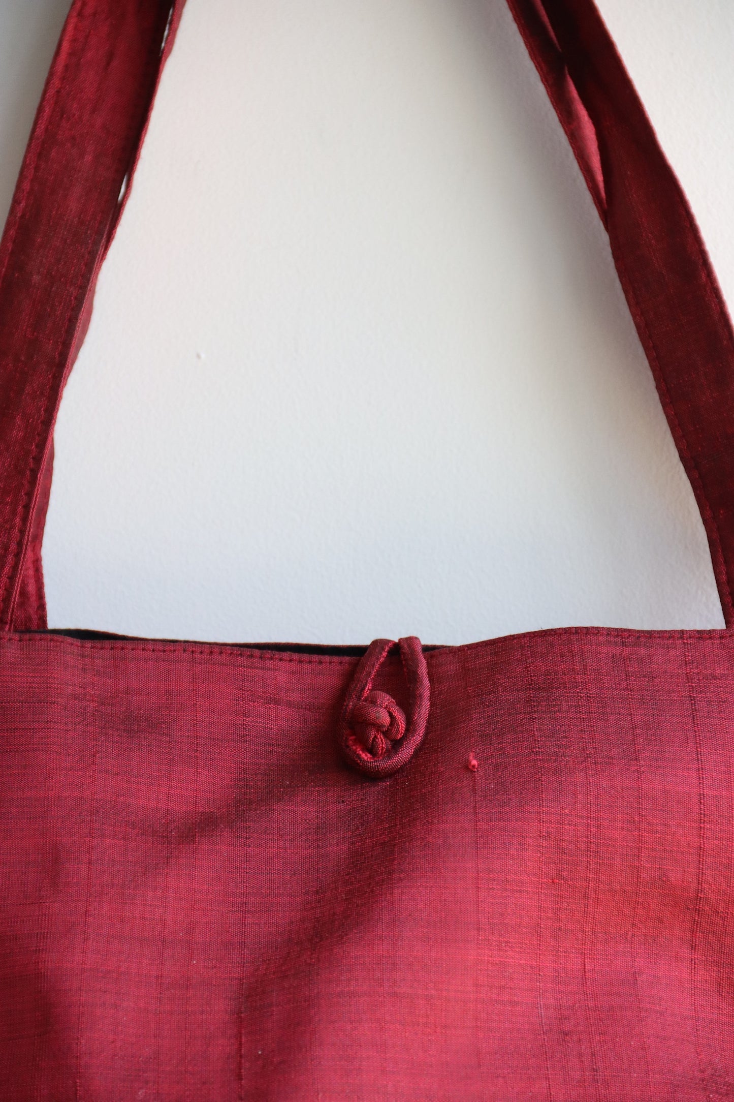 Wild Boar Creek Red Silk Bag