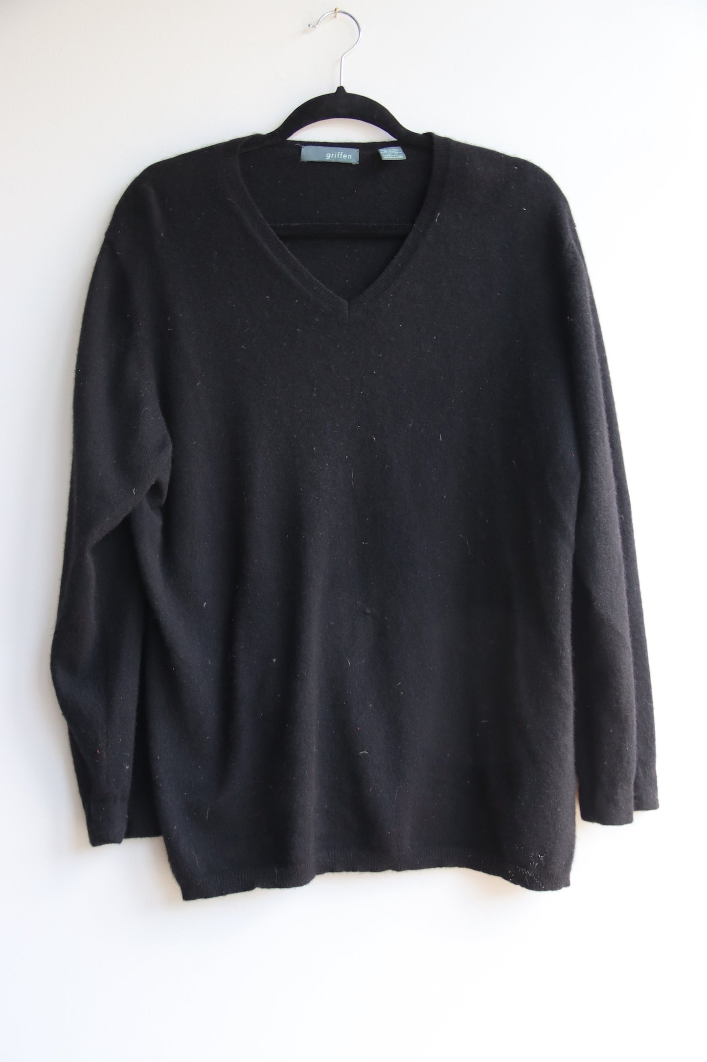 Griffen Black  2 Ply Cashmere Sweater