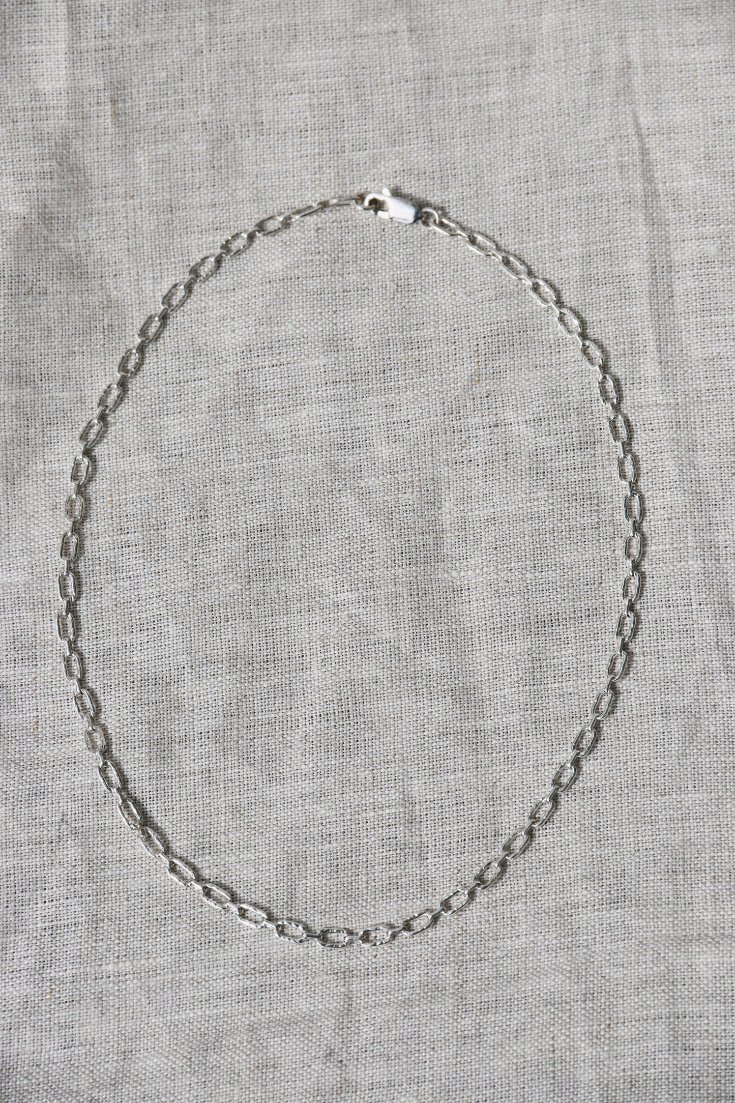 Sterling Silver Hammered Oval Chain Necklace