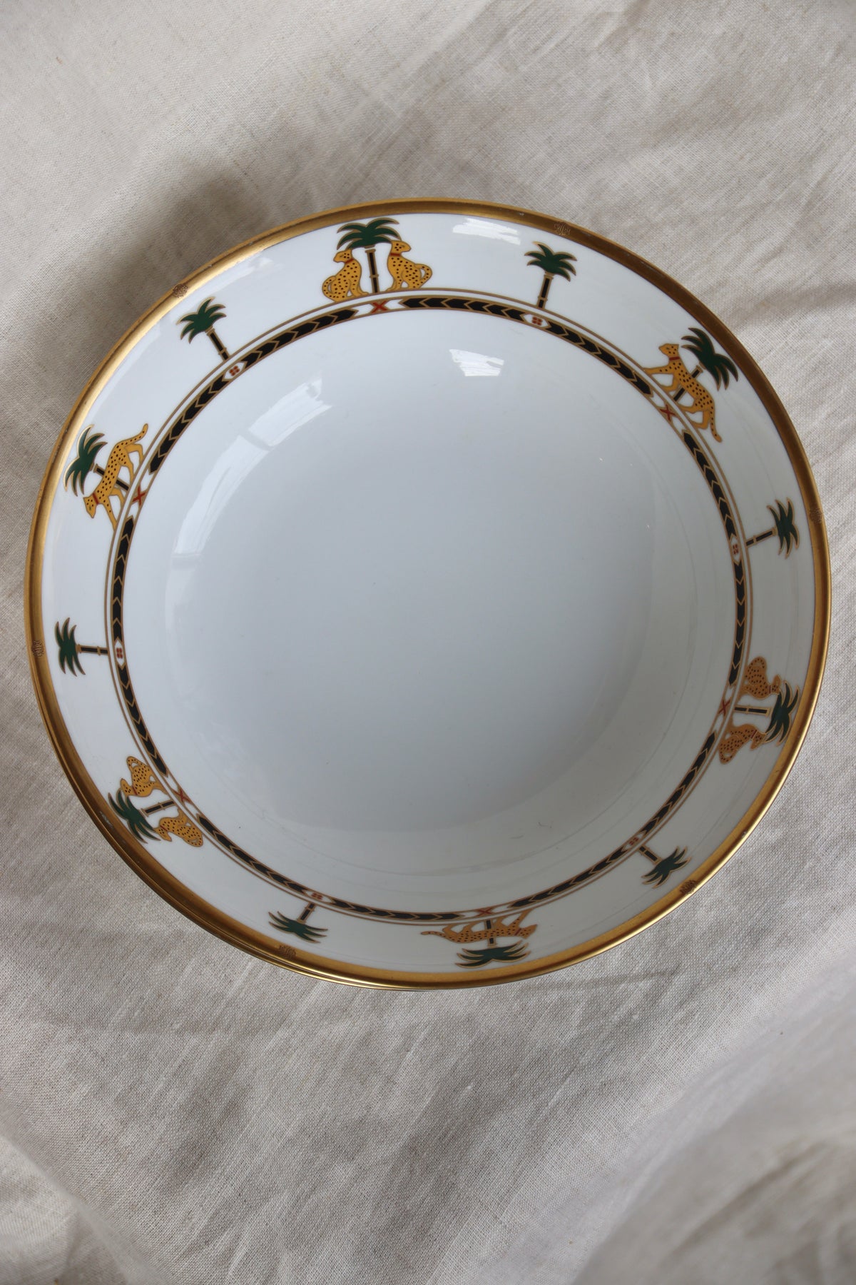 Casablanca by Christian Dior 9" Round Vegetable Bowl