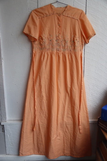 Vintage Unbranded Peach Cotton Dress