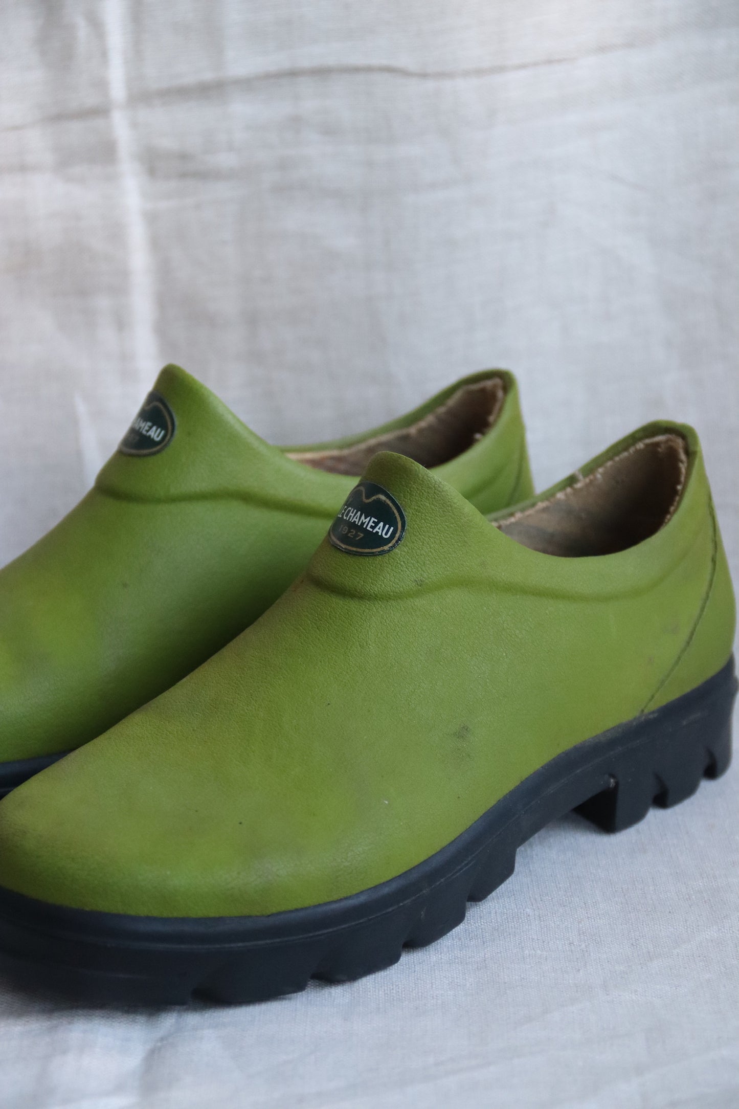 Le Chameu Green Rain Shoes