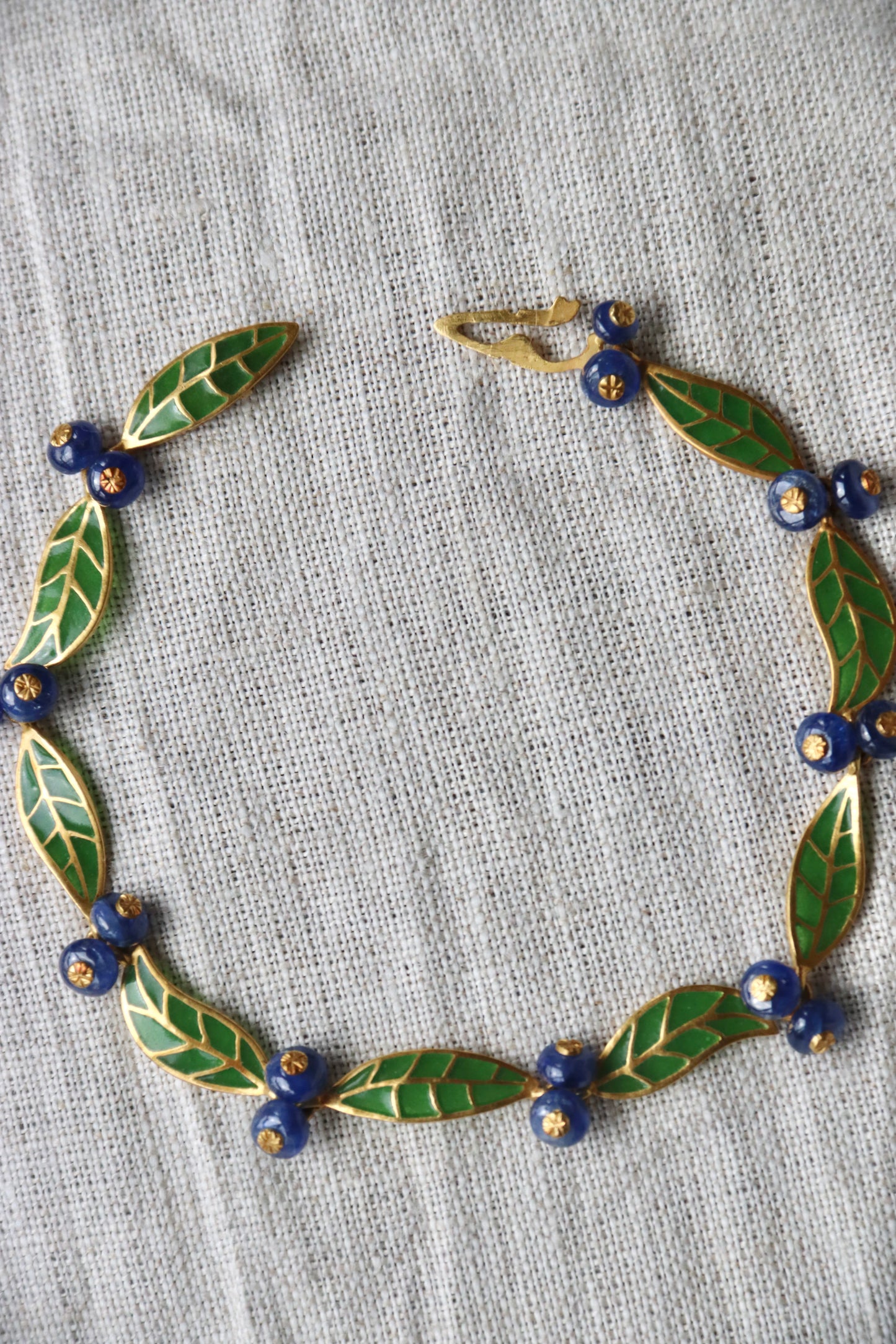 T.W. McClelland Sapphire Blueberry Bracelet - 18K Gold
