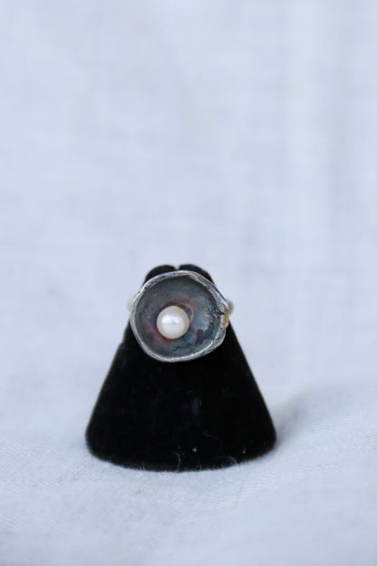Parish wager cup ring with pearl