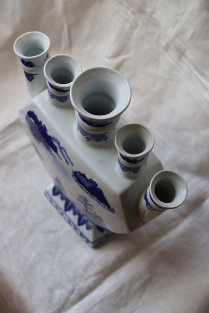 vintage Chinoiserie blue and white five-finger tulip vase