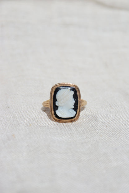 10k Yellow Gold Cameo Ring
