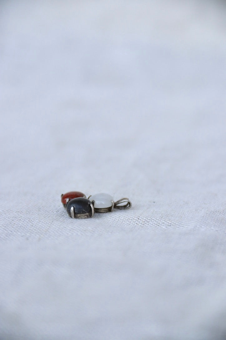 Sterling Silver three stone pendant