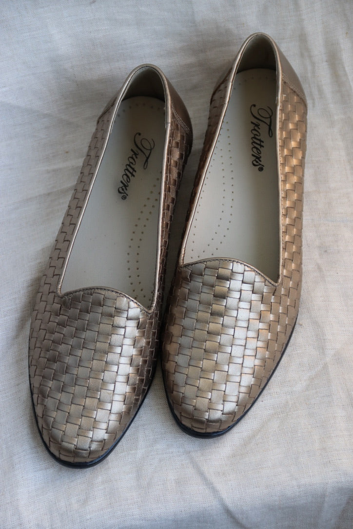 Trotters Woven Flats