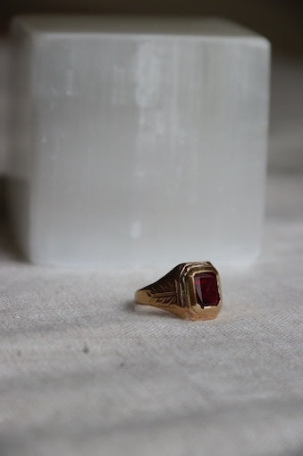 Vintage 10K Ruby Ring