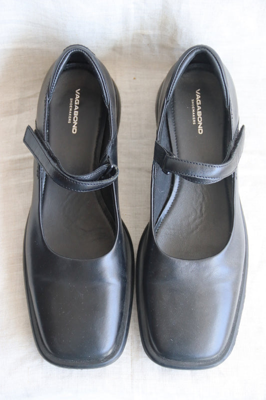Vagabond Brittie Mary Janes
