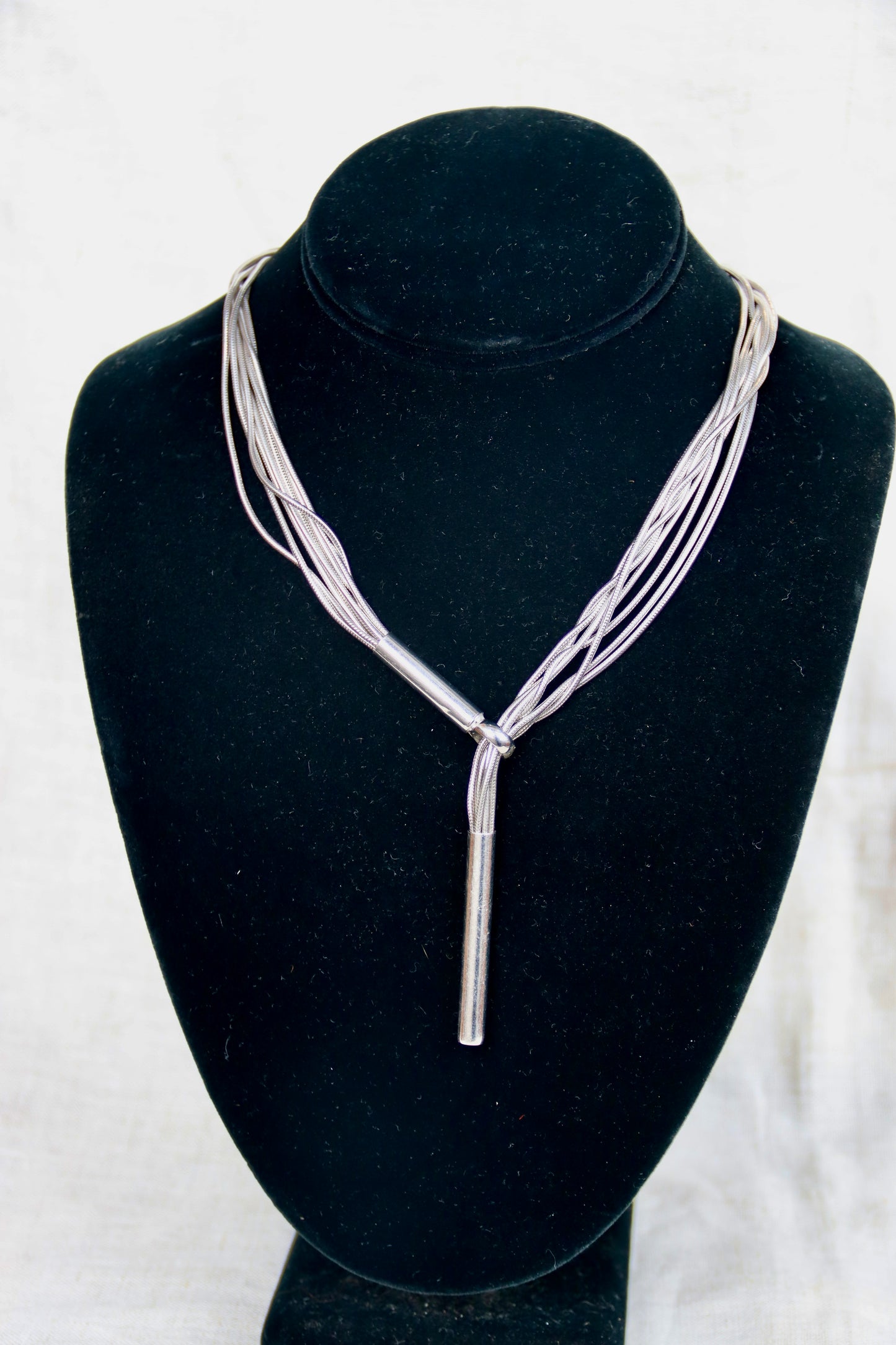 Han Italy Silver lariat necklace