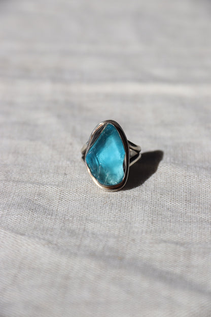 Signed Blue Glass Sterling Silver Ring