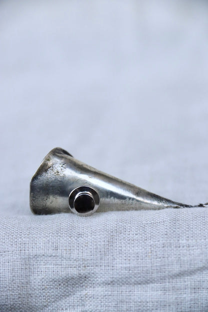 parish wager Sterling Silver cala lily pin