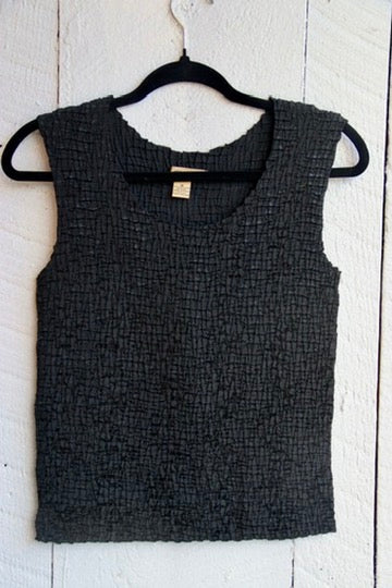 Vintage Plisse Black Top