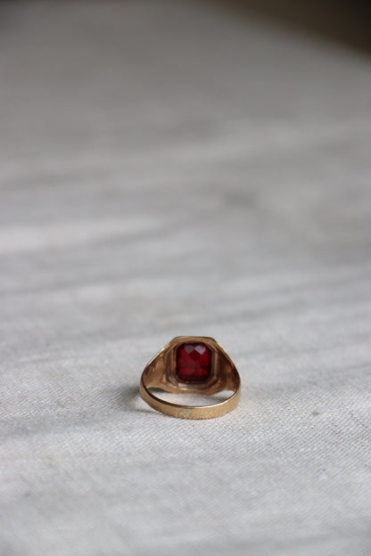 Vintage 10K Ruby Ring