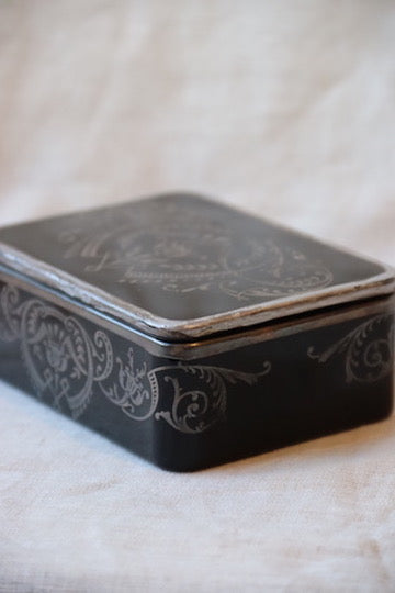 Black Glass Box