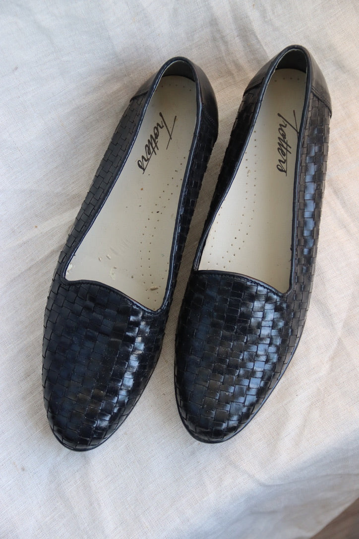 Trotters Woven Flats