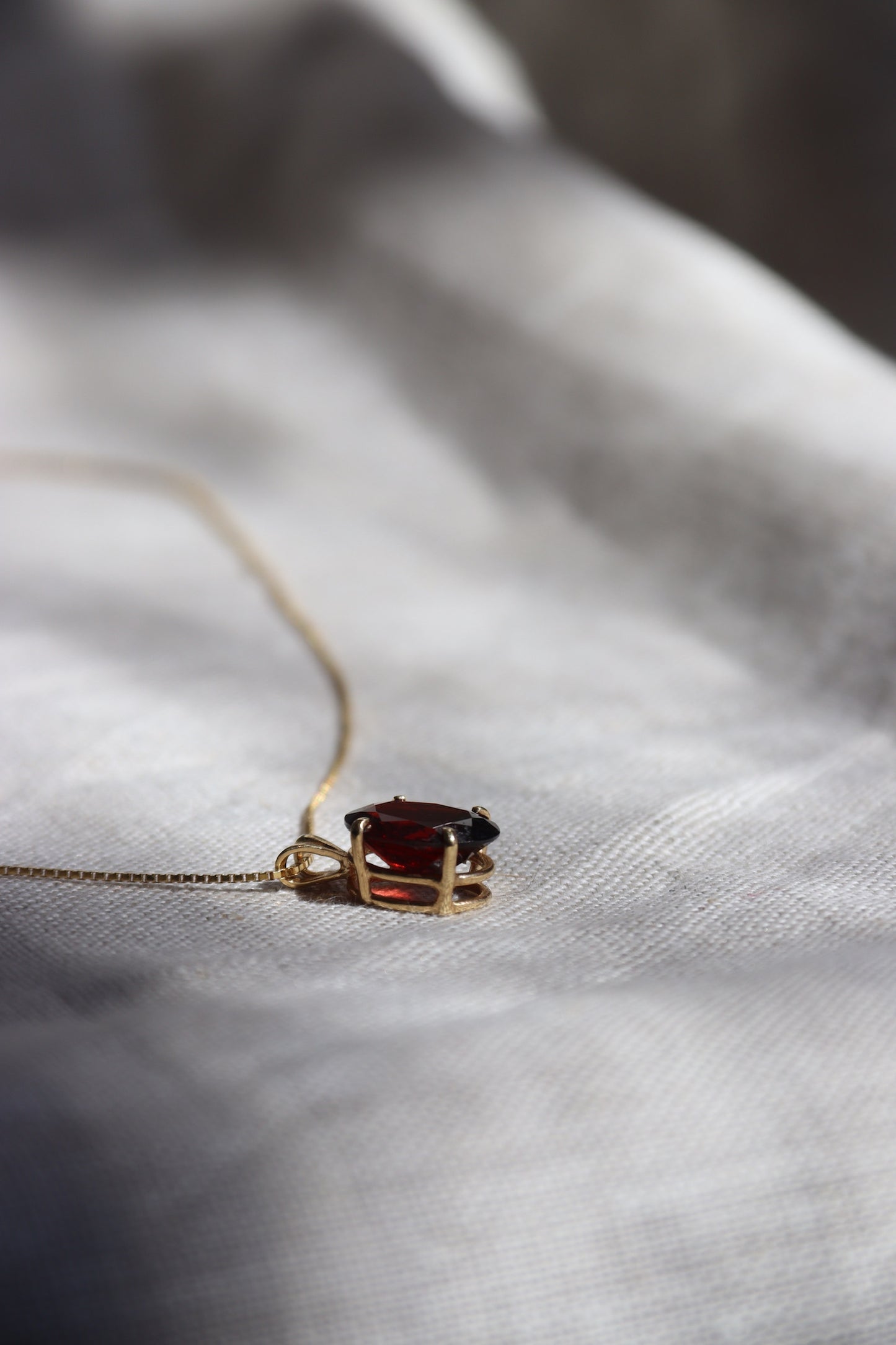 14K Garnet Pendant Necklace