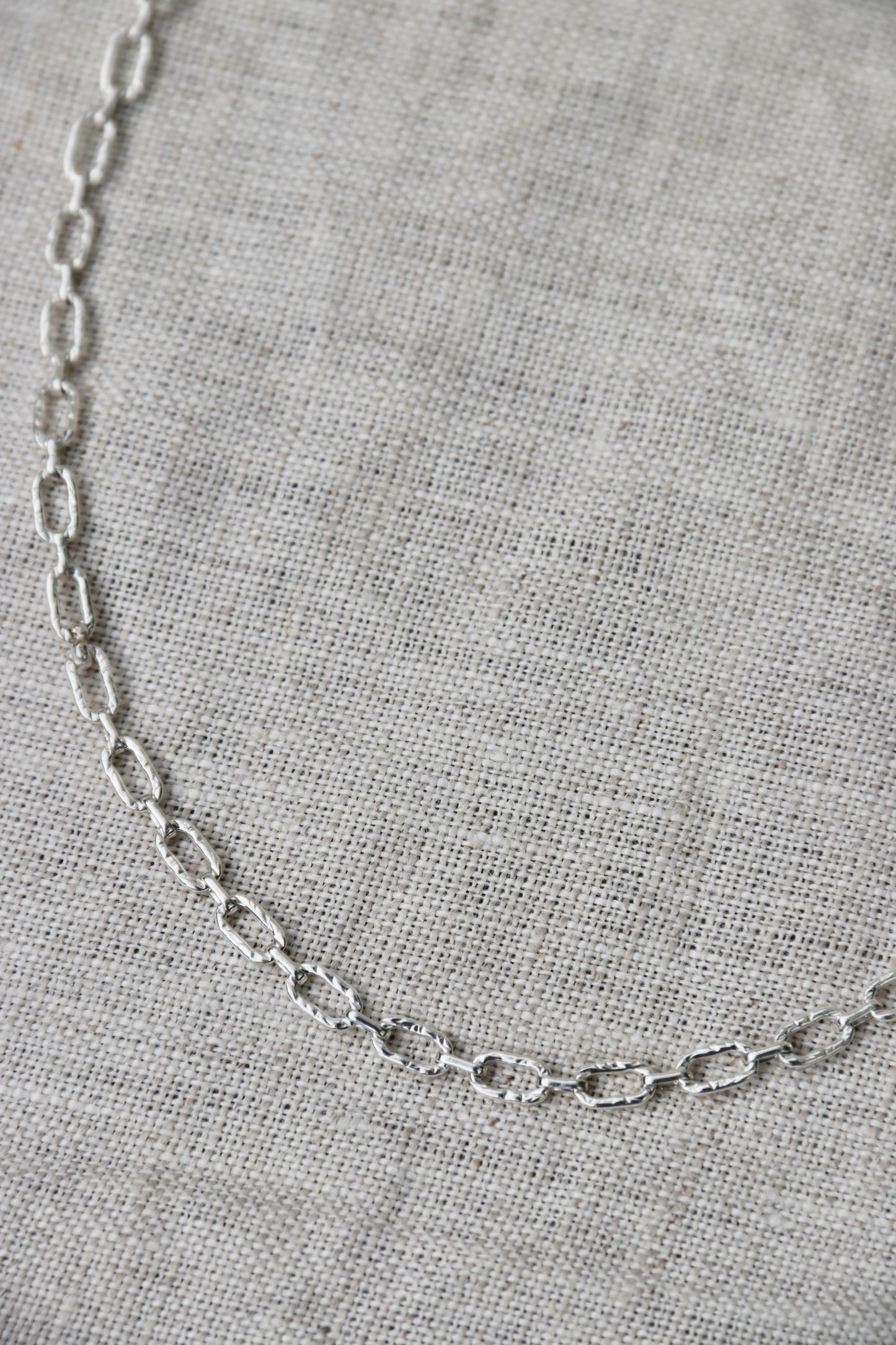 Sterling Silver Hammered Oval Chain Necklace