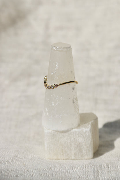 Bubbly Diamond Wave Band - 14K Yellow Gold