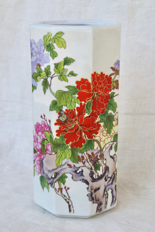 vintage Chinese hexagonal vase