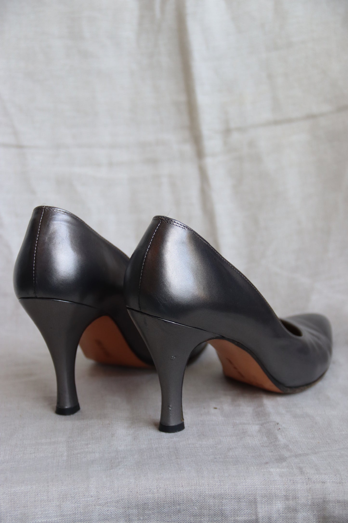 Ferragamo Silver Grey Patent Heels