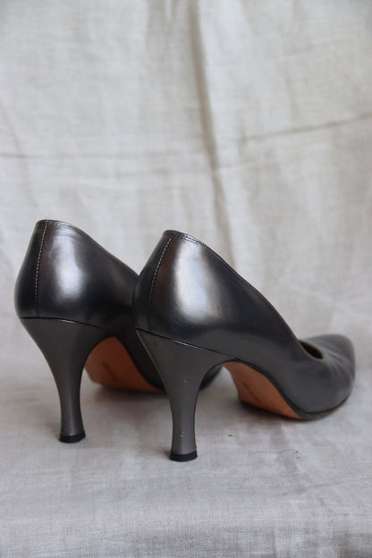 Ferragamo Silver Grey Patent Heels