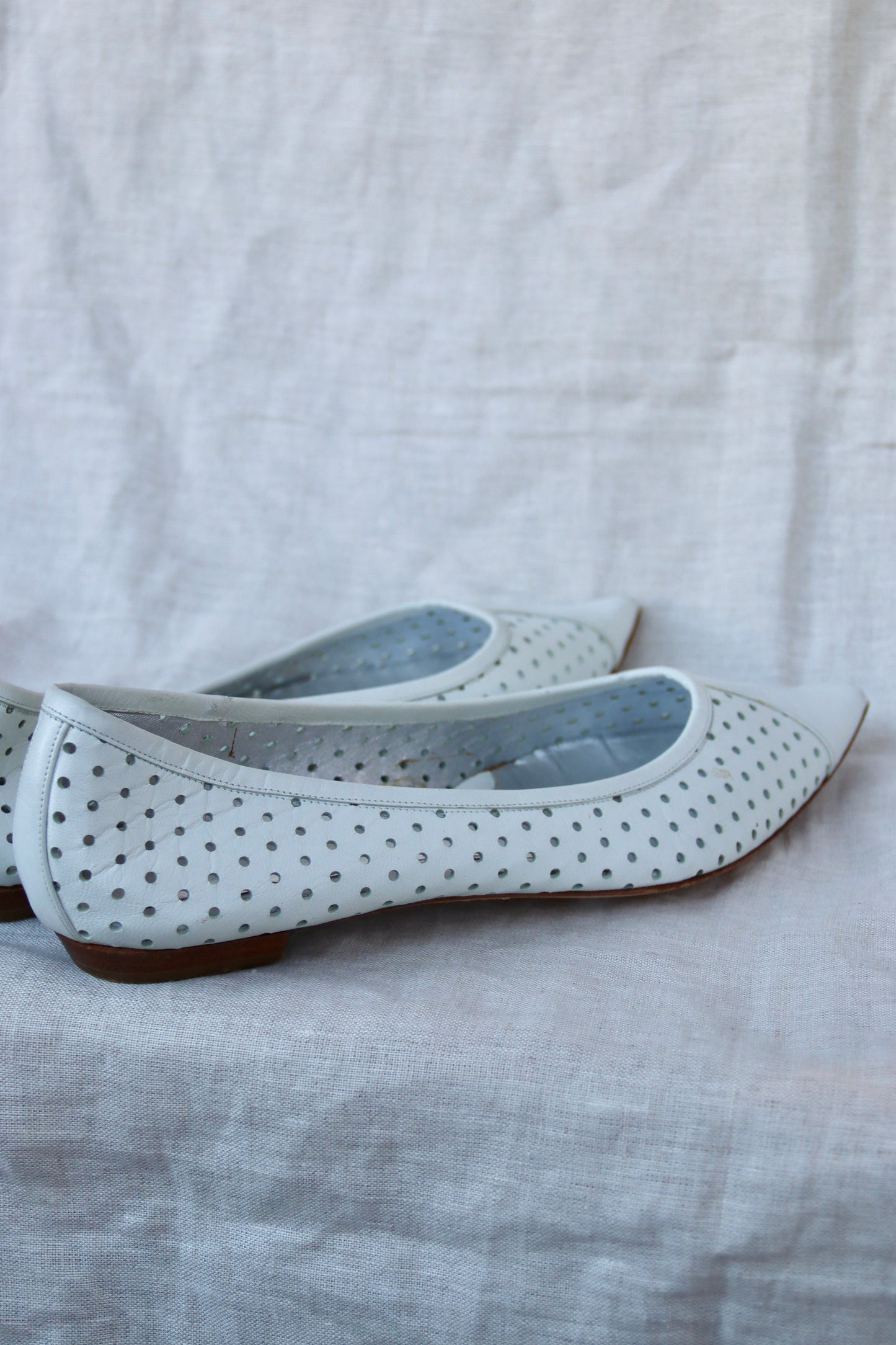 Lambertson Truex White Leather Flats