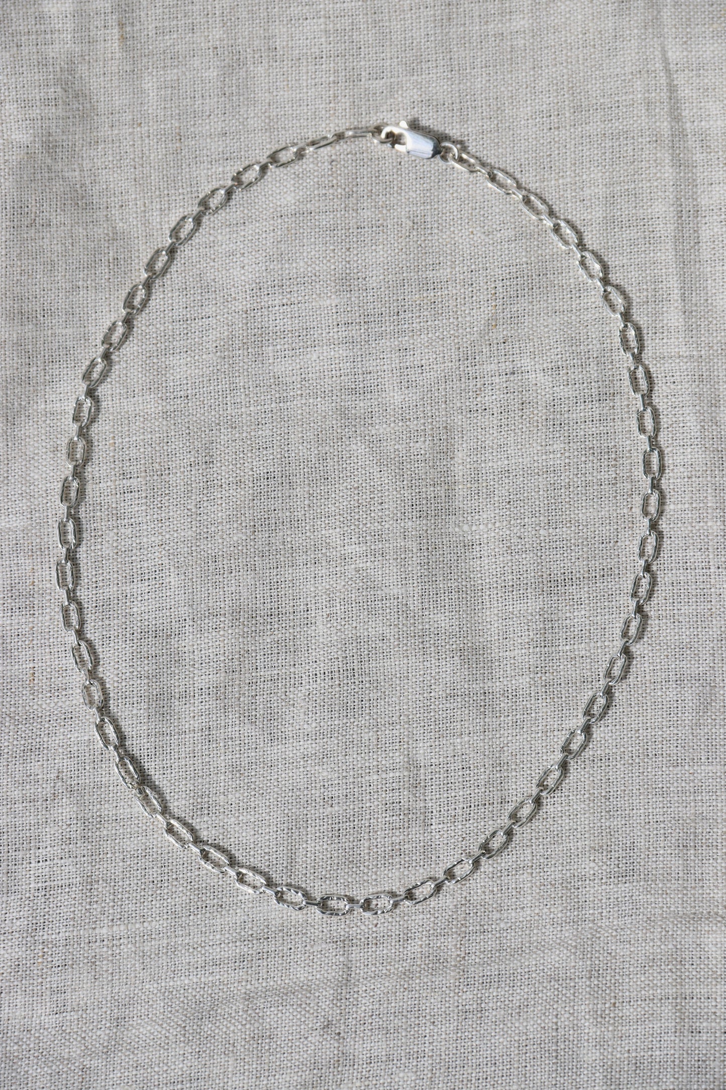 Sterling Silver Hammered Oval Chain Necklace