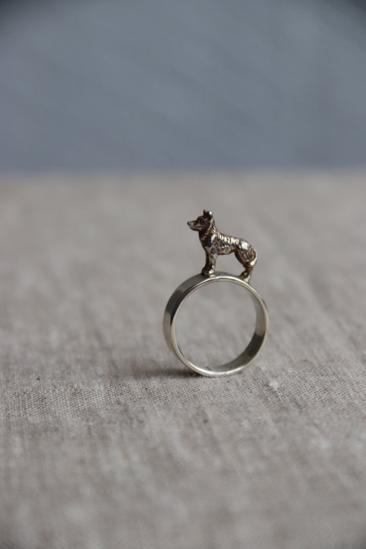 Sterling Silver Dog Sculpture Ring