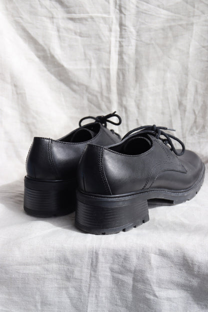Bass Black Loafers