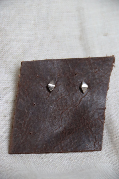 Jill Platner Shimmer Studs