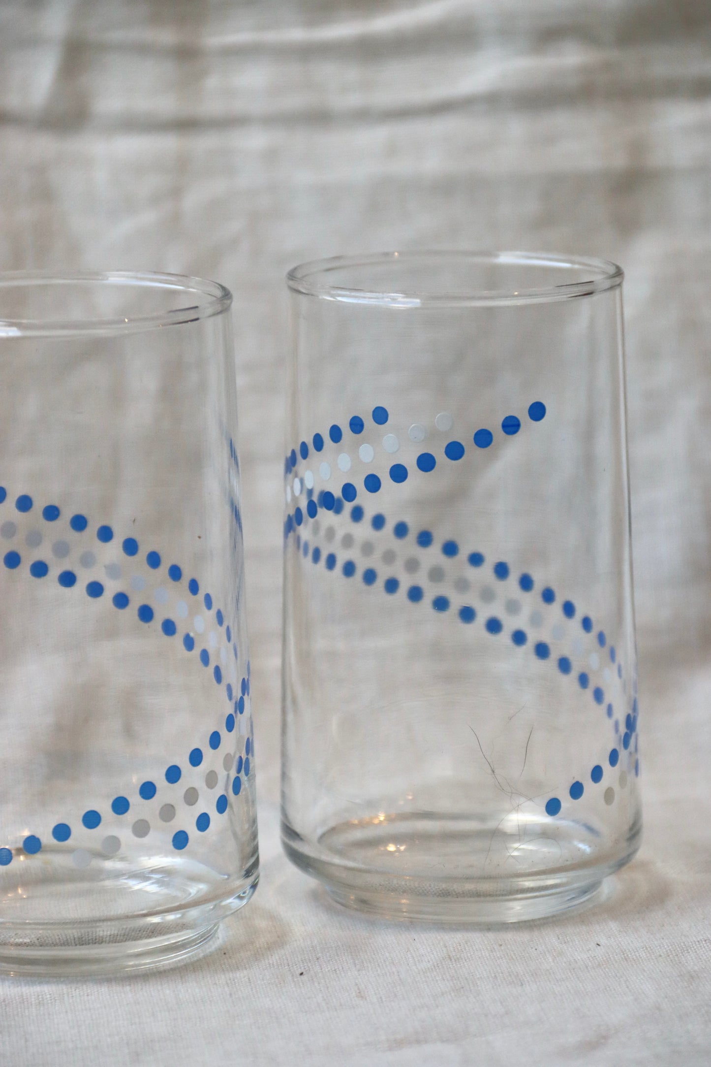 Set of 2 Libbey Glasses with Blue & White Polka Dot Swirl
