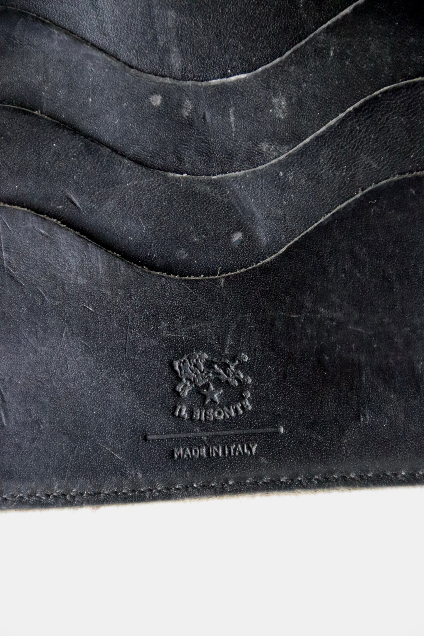 Il Bisonte Cowhide Leather Wallet