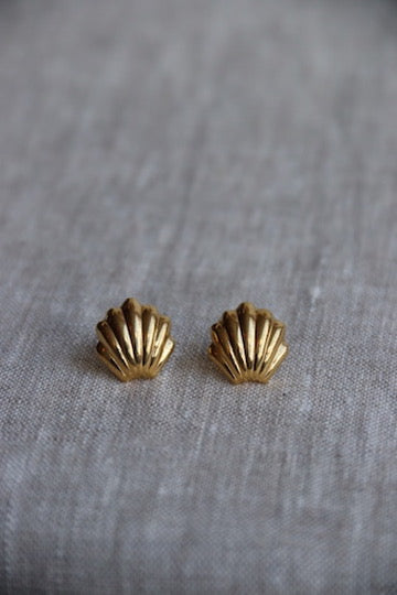 Gold Shell Studs