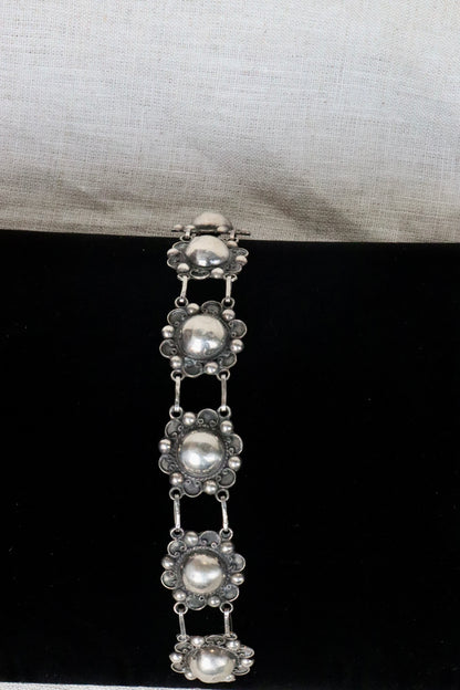 Sterling Silver floral medallion link bracelet