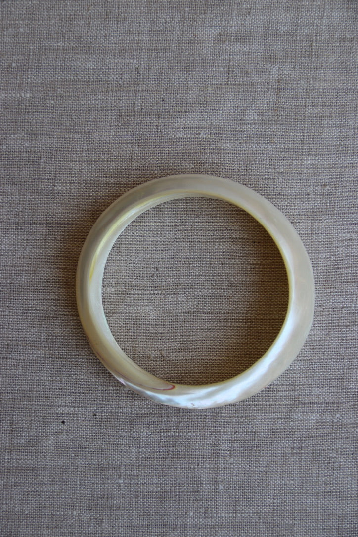 Mother of Pearl Bangle