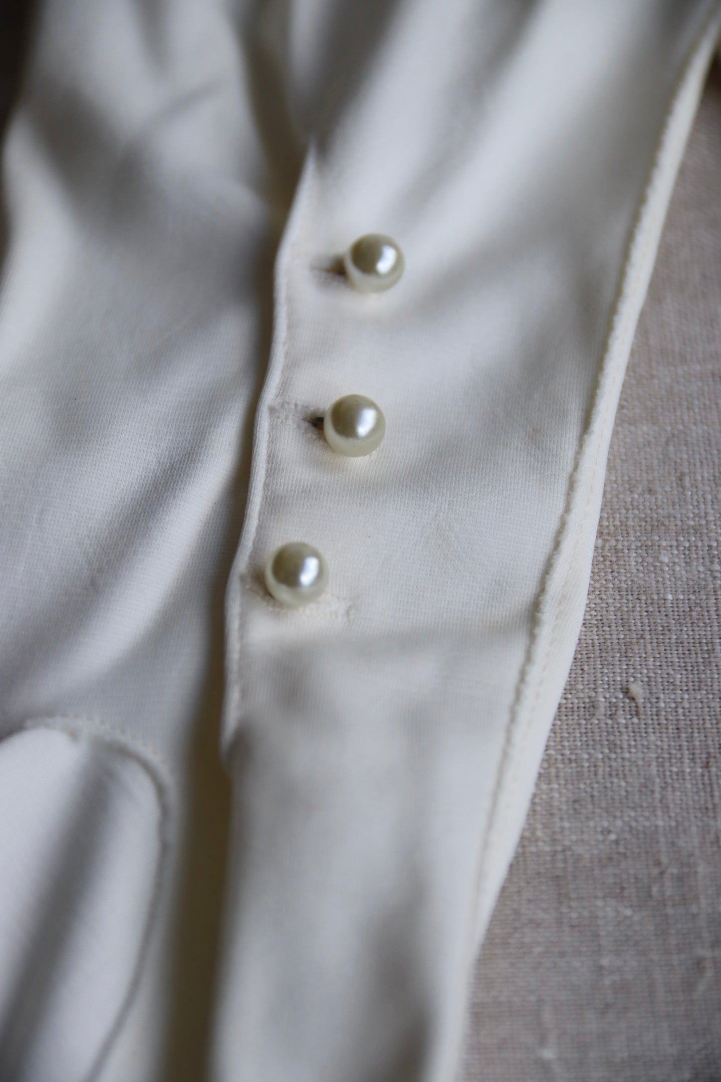 Van Raalte White Opera Gloves