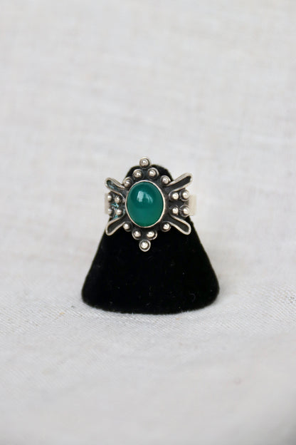 Sterling Silver adjustable green stone ring
