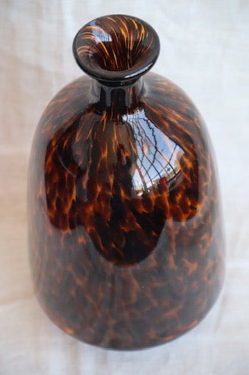 Two’s Company Brown Speckled Tortoise Vase